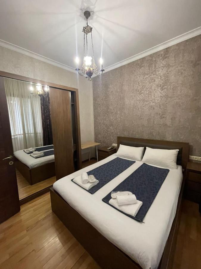 Apartment Anzi Batumi Exterior photo