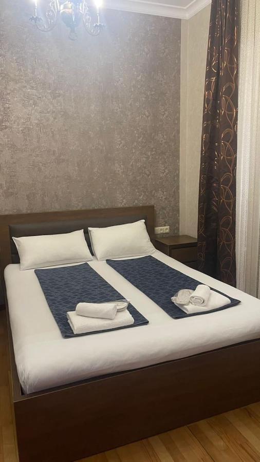 Apartment Anzi Batumi Exterior photo